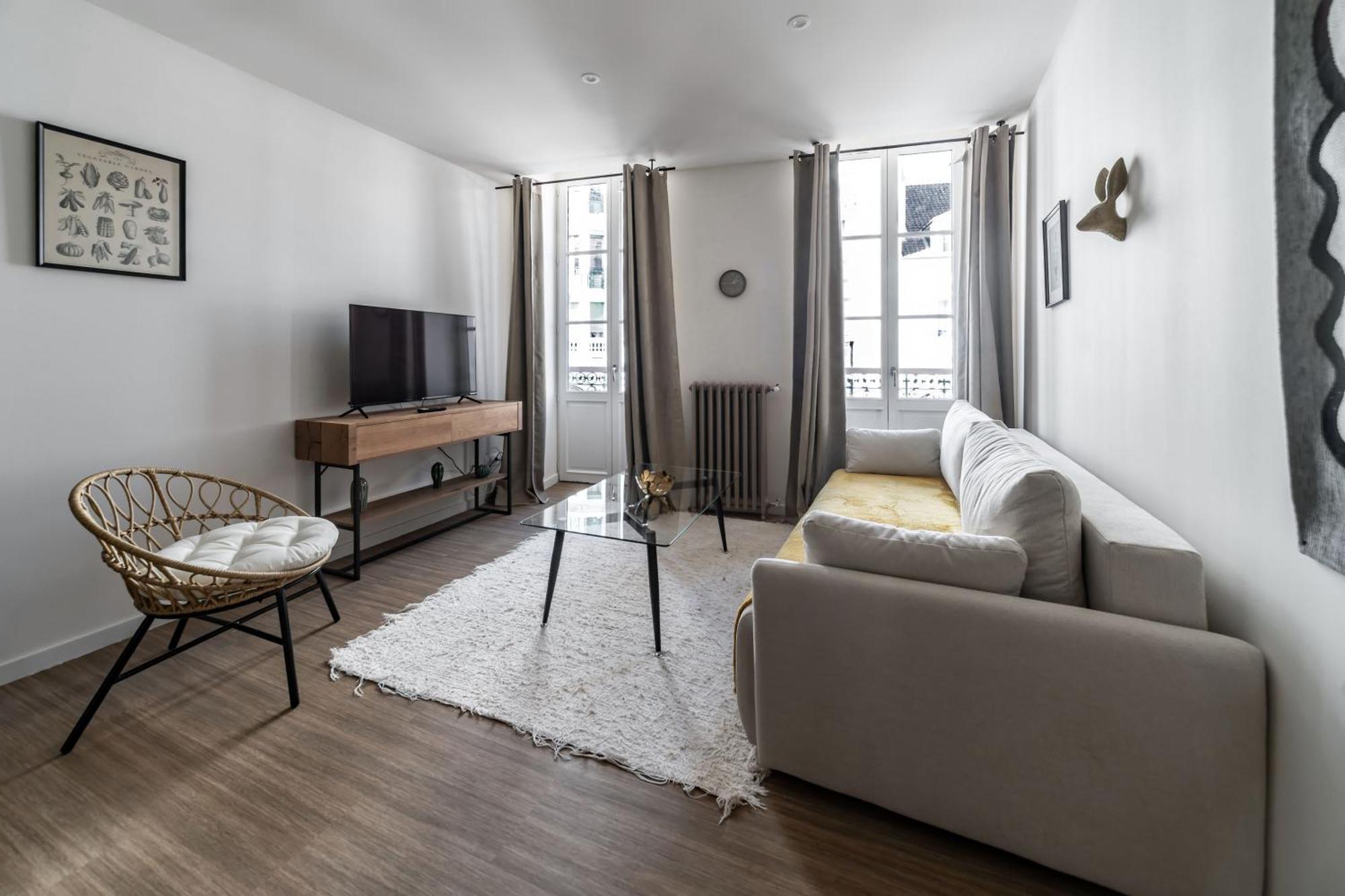 Residence Aristide Briand - Appartements En Centre Ville Vichy Zewnętrze zdjęcie