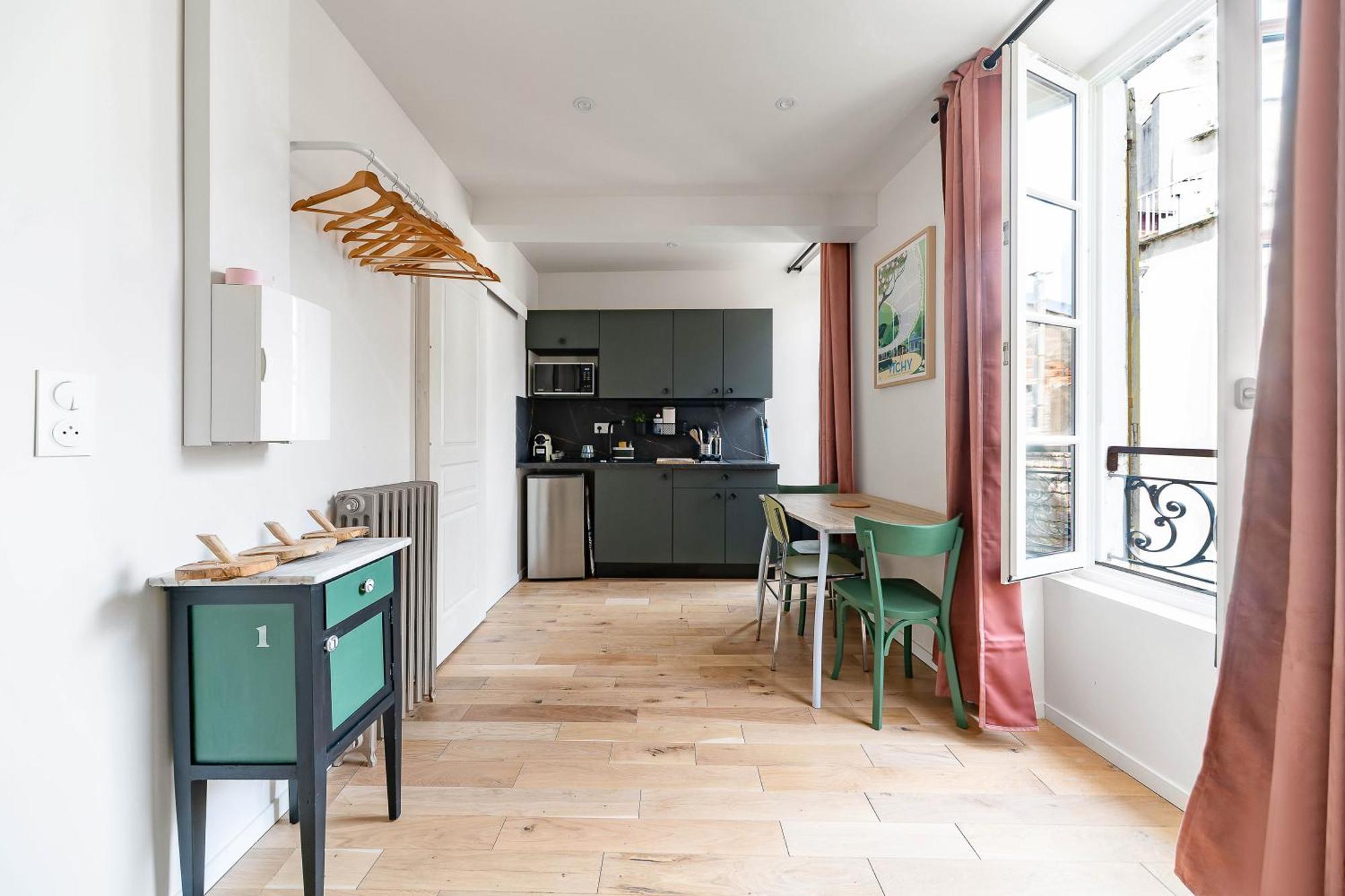 Residence Aristide Briand - Appartements En Centre Ville Vichy Zewnętrze zdjęcie